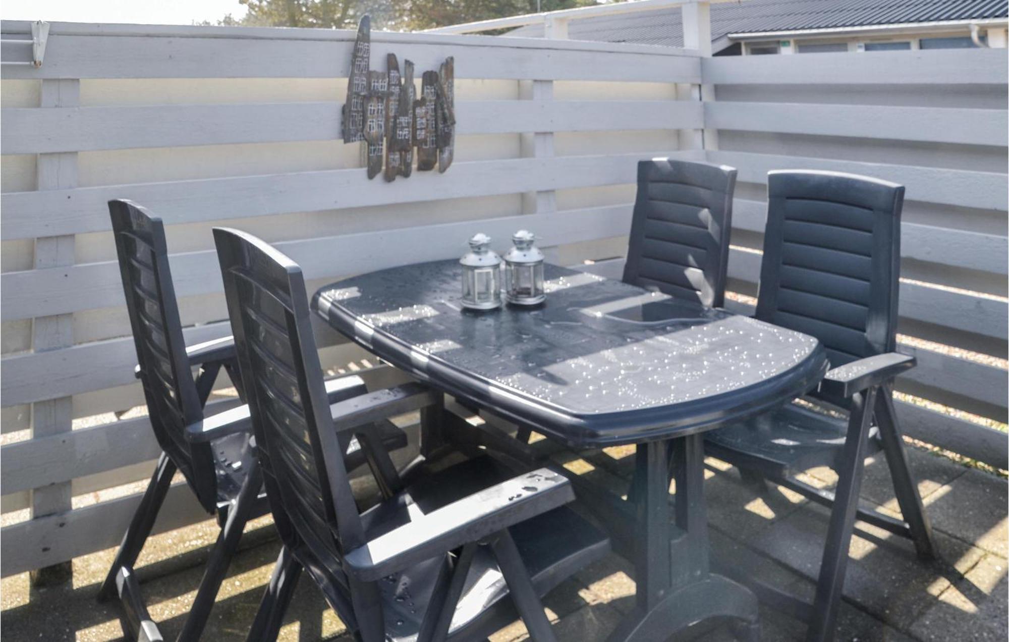 Beautiful Apartment In Vejers Strand With Wifi Exterior foto